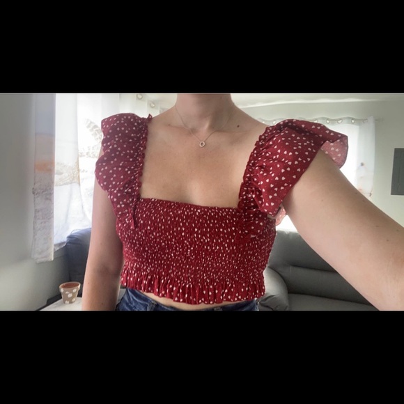 Free* Red Heart Crop Top - Picture 2 of 3